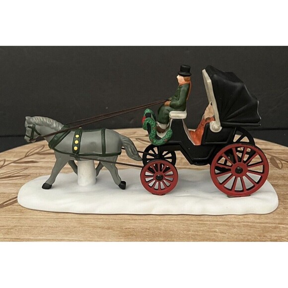 Vtg 1989 Dept 56 CENTRAL PARK CARRIAGE Heritage Village Collection - Picture 2 of 16